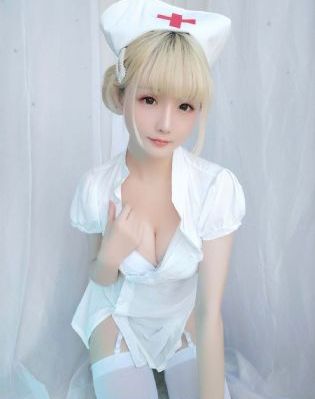 挺进朋友人妻雪白的身体韩国电影